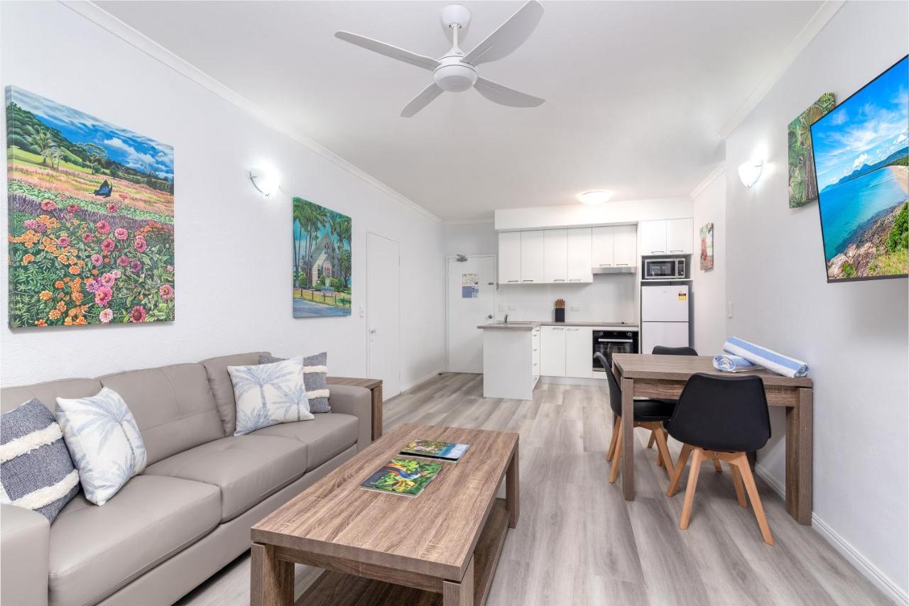 Seascape Holidays - Coral Apartments Port Douglas Zewnętrze zdjęcie