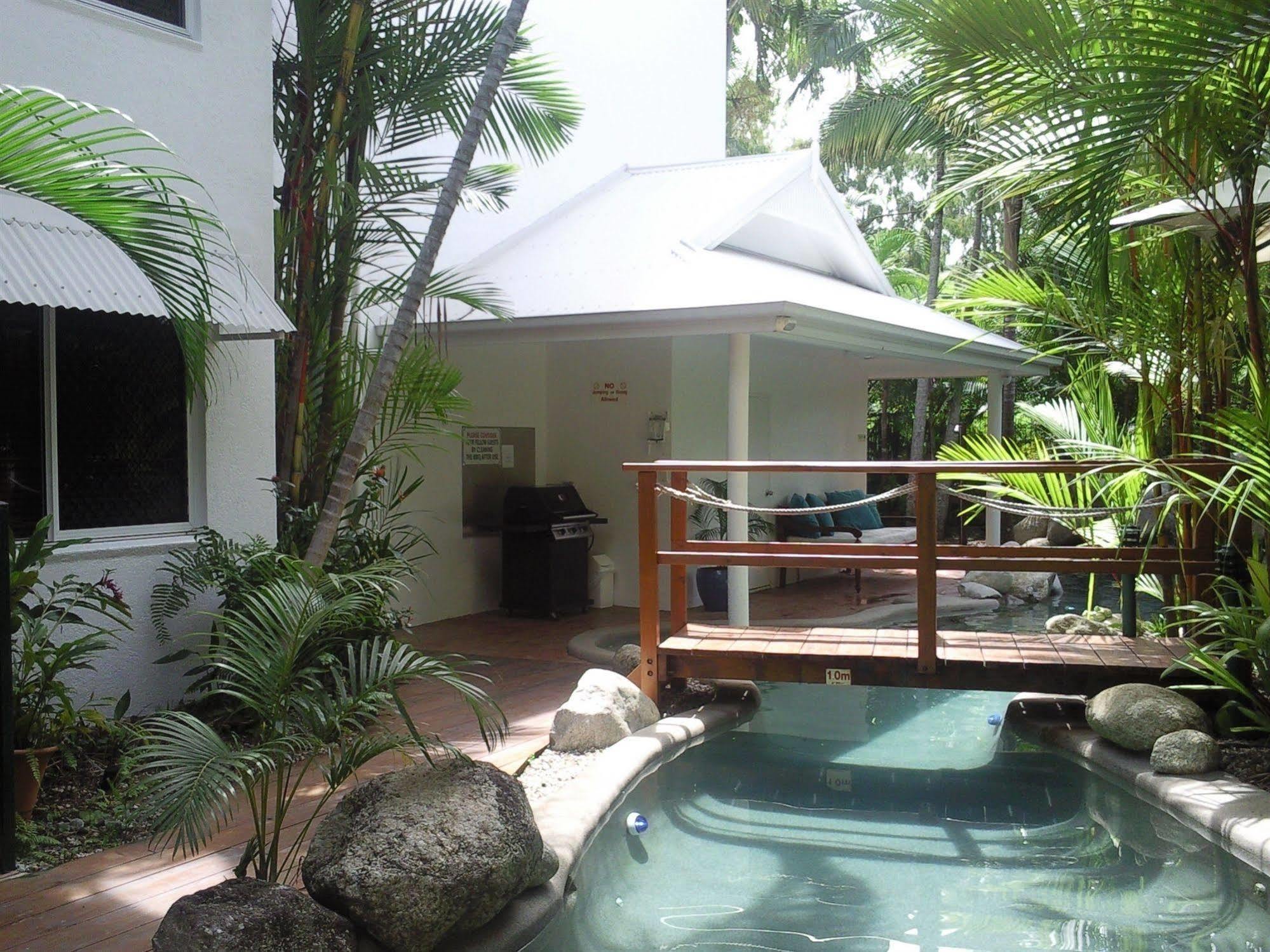 Seascape Holidays - Coral Apartments Port Douglas Zewnętrze zdjęcie